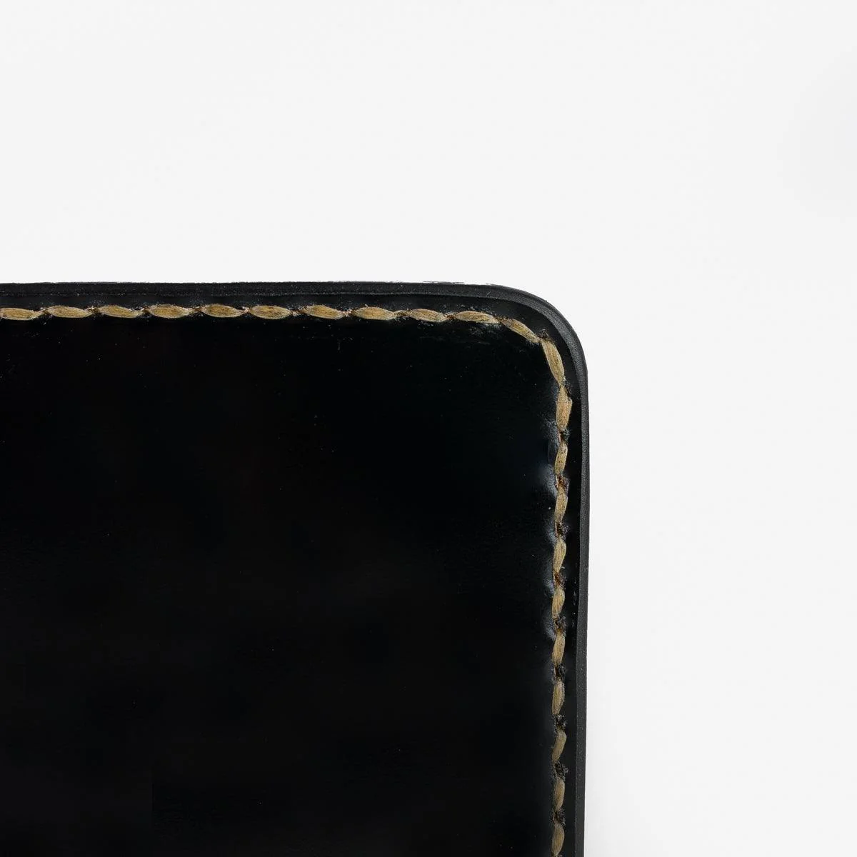 IHG-071-BLK - Slimline Small Shell Cordovan Wallet - Black - Image 4